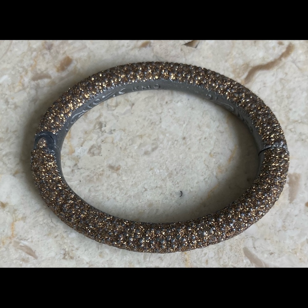 KMO Shimmer Hinge Bangle